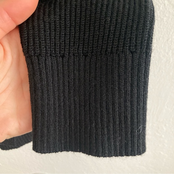 Athleta Merino Wool Blend Hanover Refined V-Neck Sweater Black Quiet Luxury S - Picture 6 of 10